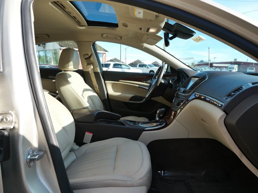 Used 2016 Silver Buick Premium II image 12