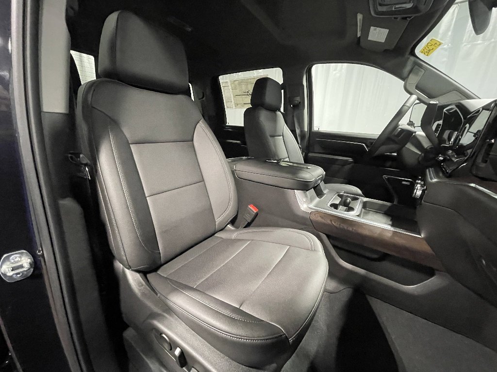 2025 GMC Sierra 2500HD SLT - Photo 22