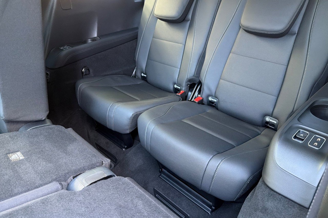 New 2026 Selenite Grey Metallic Mercedes-Benz GLS 450 4MATIC® SUV image 14