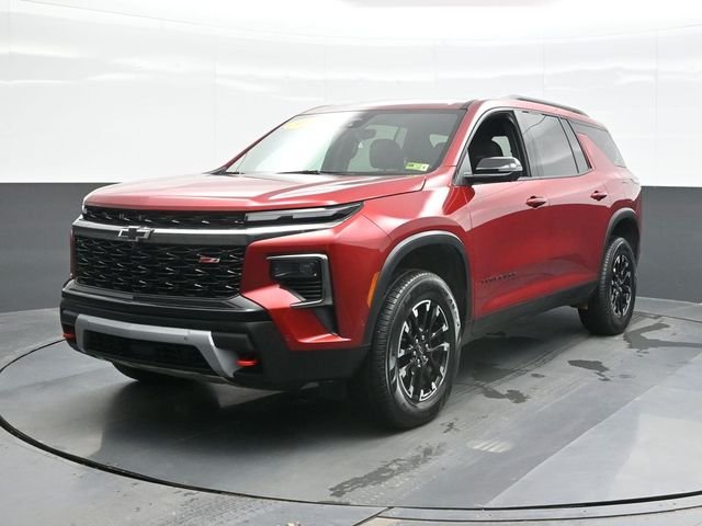 Used 2024 Red Chevrolet Z71 image 1