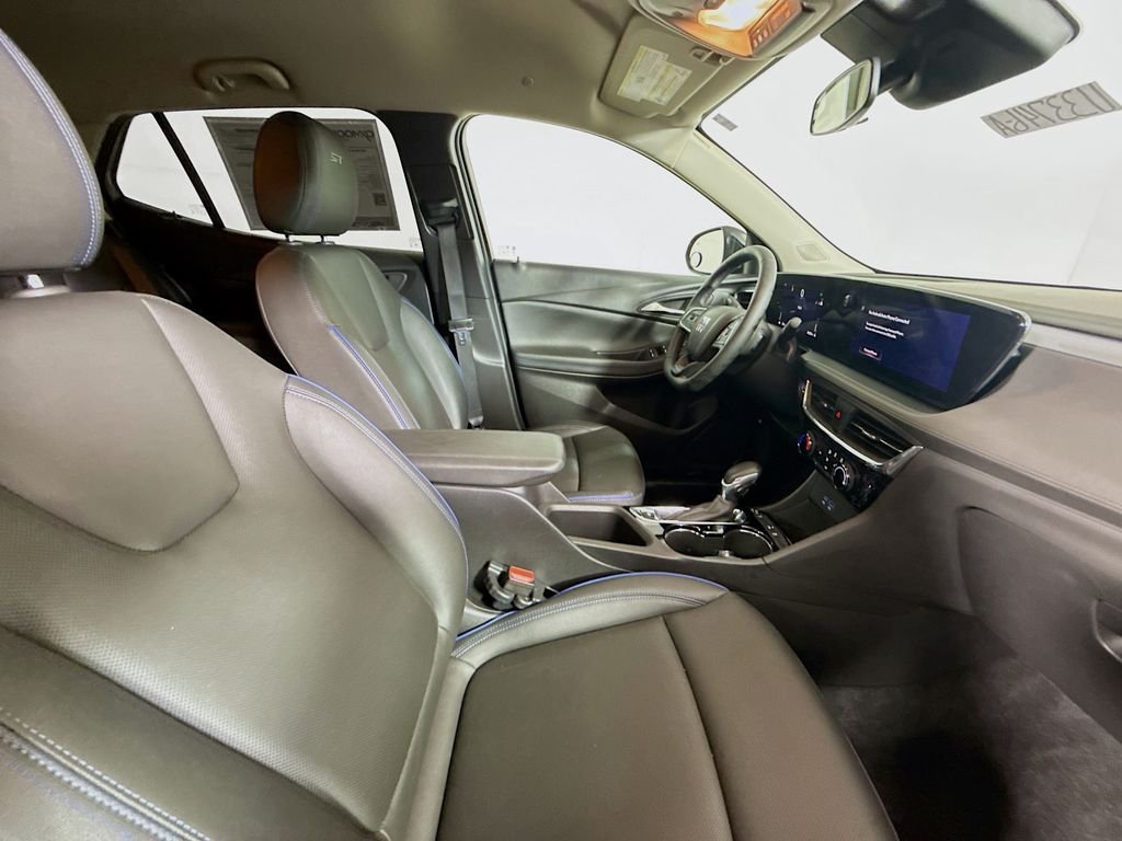Used 2025 Ebony Twilight Metallic Buick Sport Touring image 25