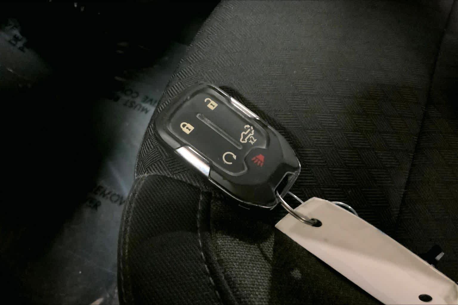 Used 2021 Summit White Chevrolet LT image 15