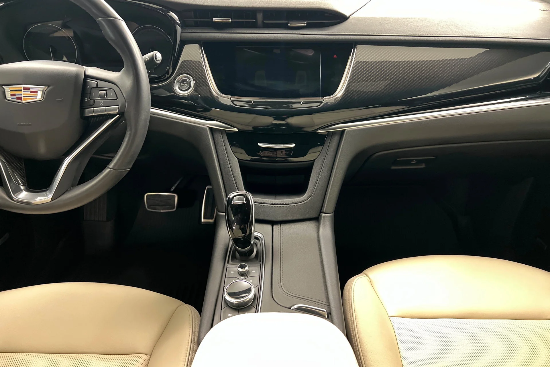 2025 Cadillac XT6 Sport - Photo 13