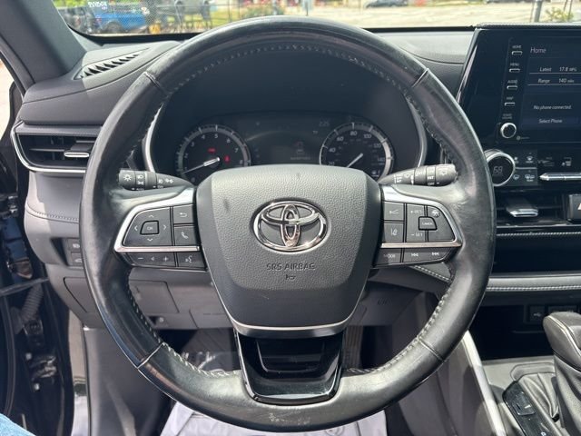 Used 2021 Midnight Black Metallic Toyota XSE image 14