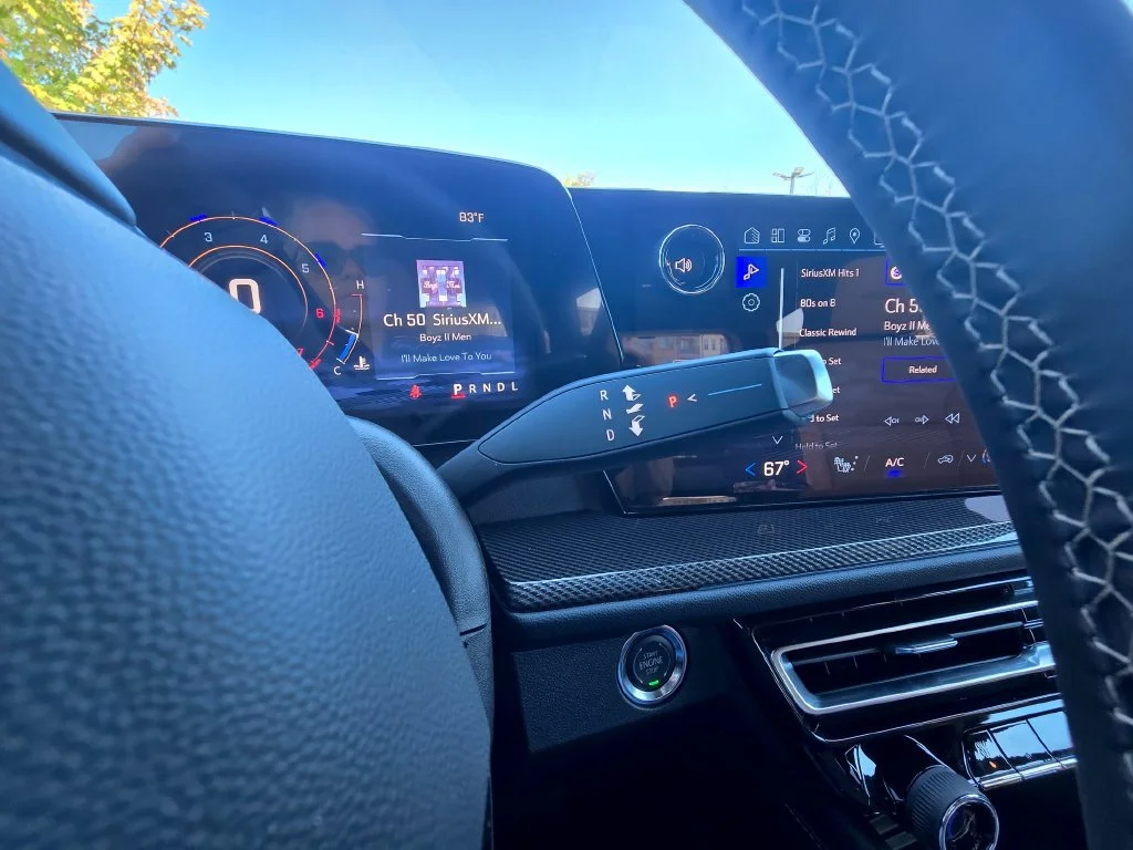 2027 Chevrolet Traverse Z71 - Photo 26