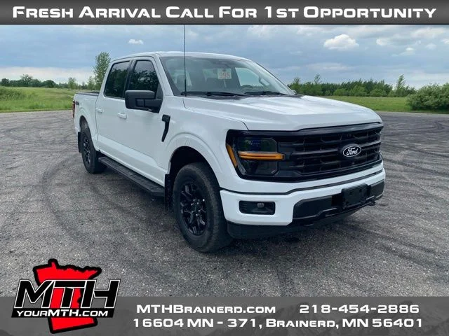 Certified Used 2025 White Ford XLT image 2
