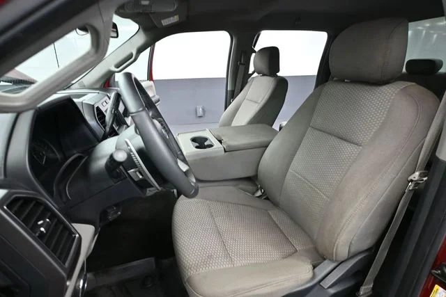 Used 2019 Red Ford XLT image 22