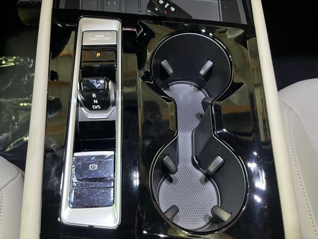 New 2026 Black Volkswagen 2.0T SEL image 14