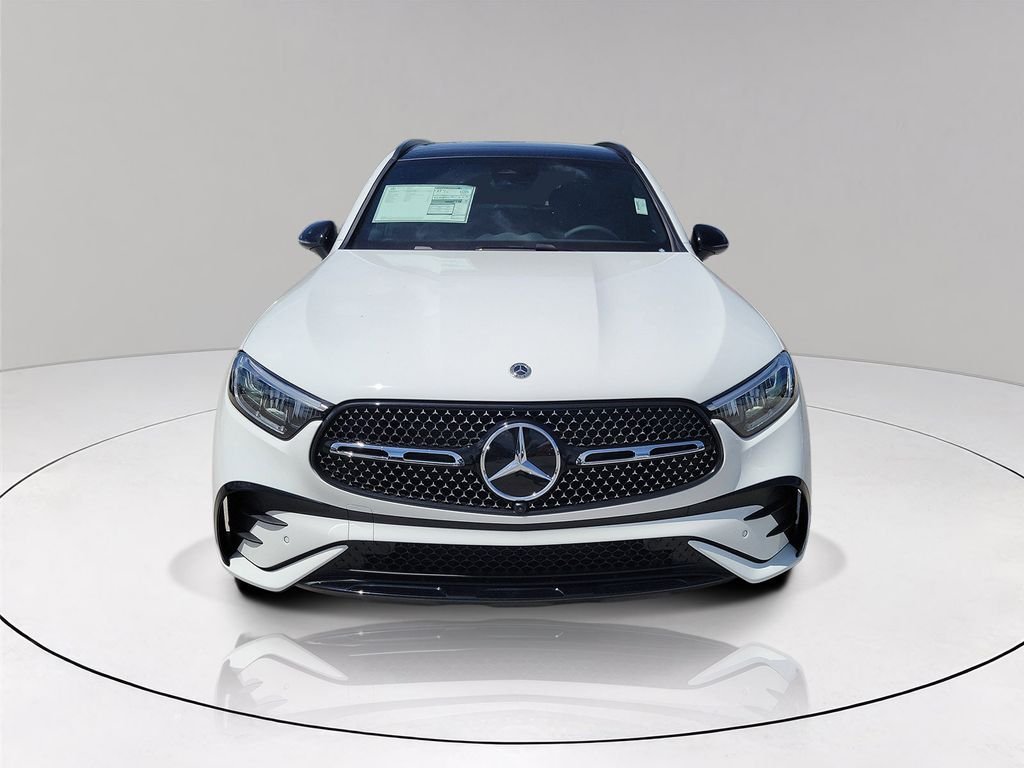 New 2027 Polar White Mercedes-Benz GLC 300 image 2