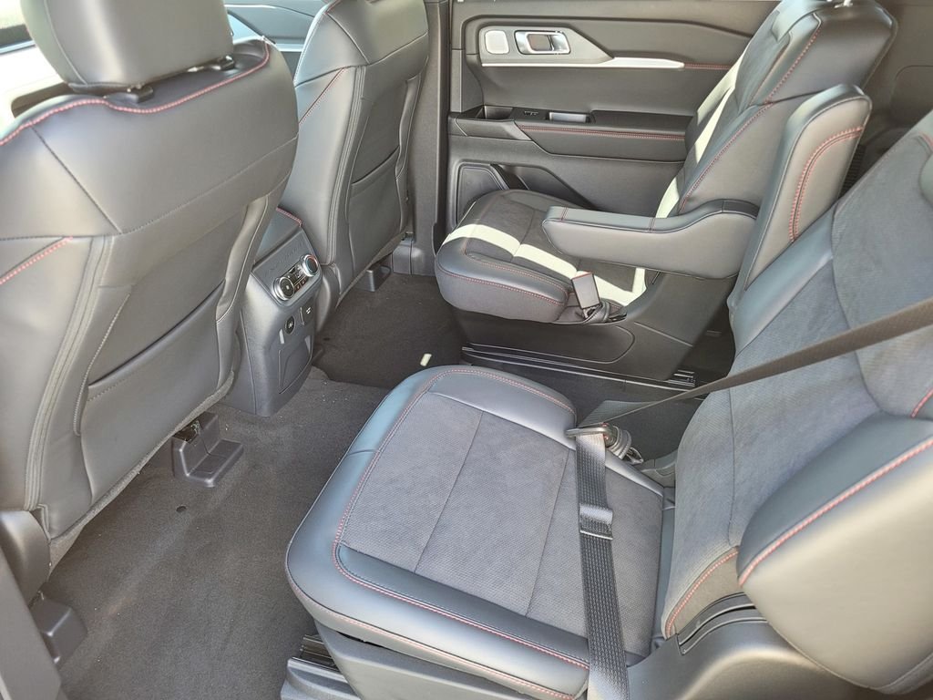 New 2026 Space White Metallic Ford ST image 6