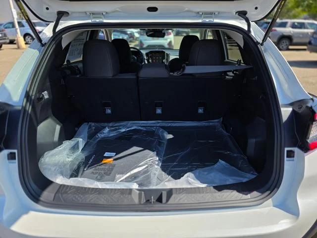 New 2026 CRYSTAL WHITE PEARL Subaru Premium image 10
