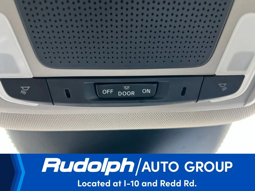 2025 Honda Pilot EX-L - Photo 37