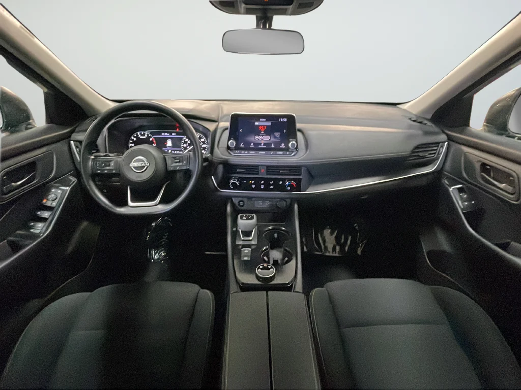 Used 2024 Silver Nissan S image 10