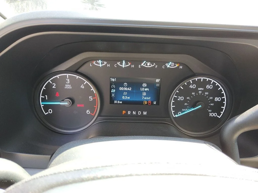 2025 Ford F-550 Super Duty Chassis Cab XL - Photo 10