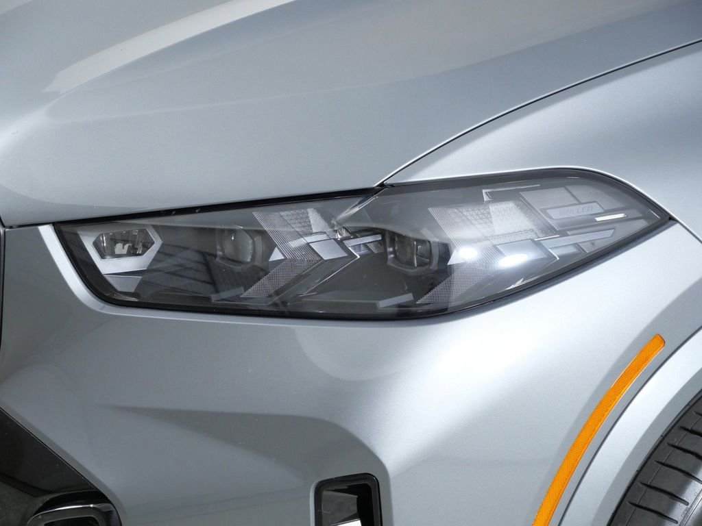 Certified Used 2024 Skyscraper Grey Metallic BMW xDrive40i image 4