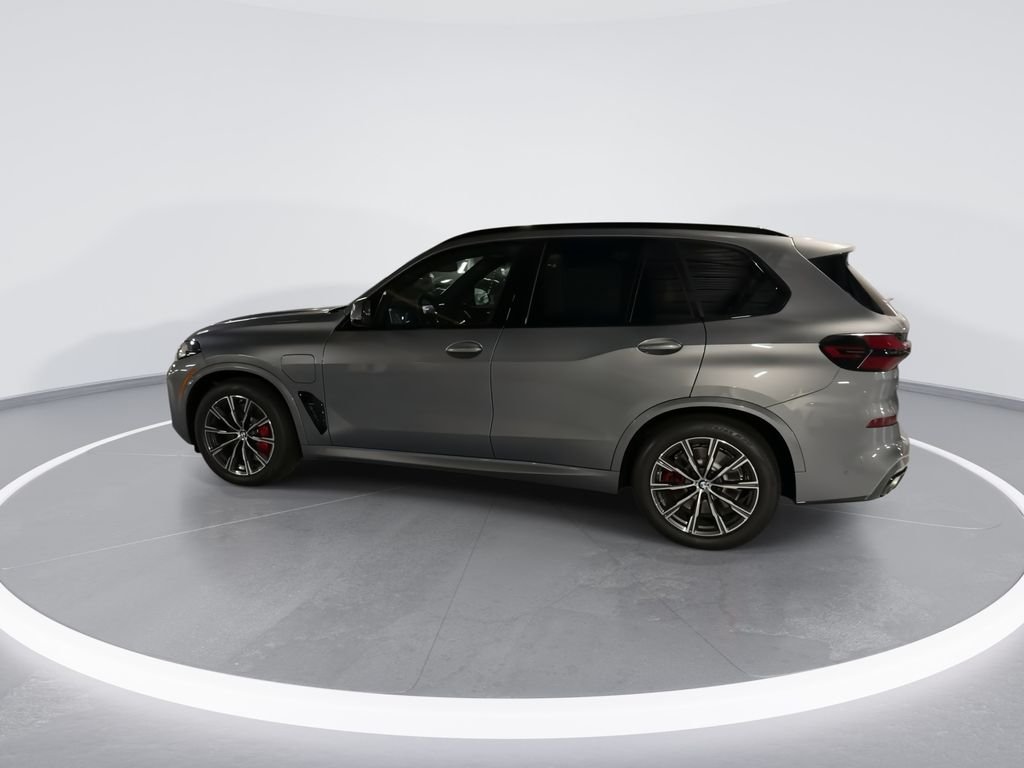 New 2026 Gray Metallic BMW xDrive50e image 5
