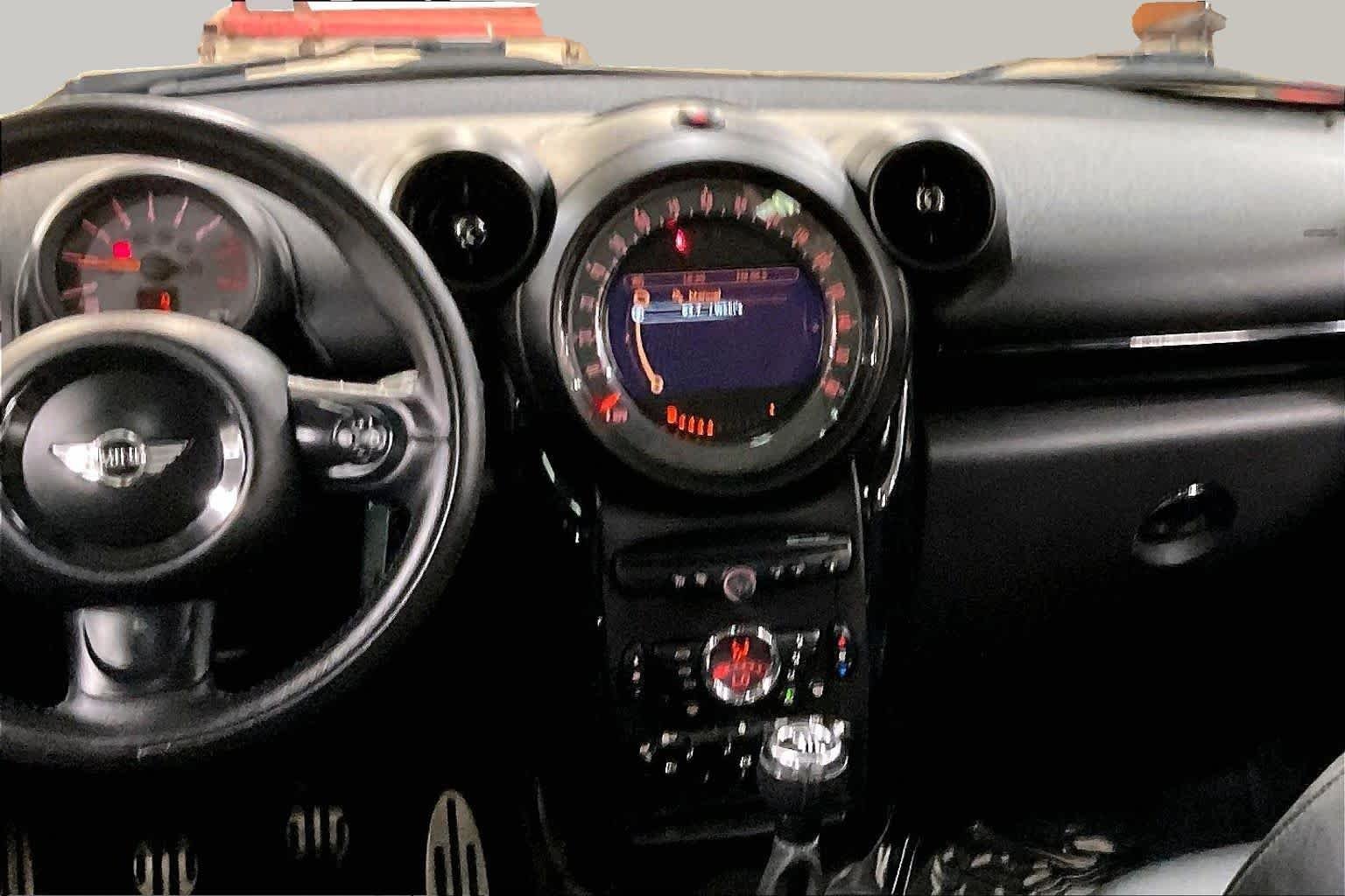 Pre-Owned 2015 MINI Paceman S