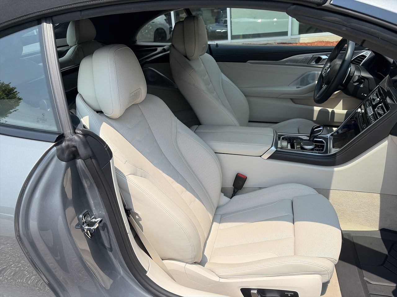 Used 2025 Skyscraper Grey Metallic BMW M850i xDrive image 34