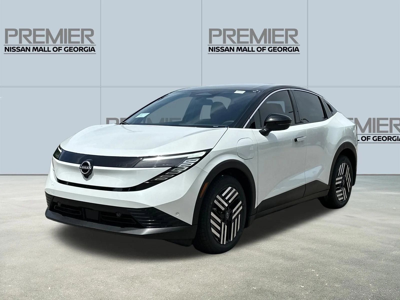 2026 Nissan Leaf SV+'s photo