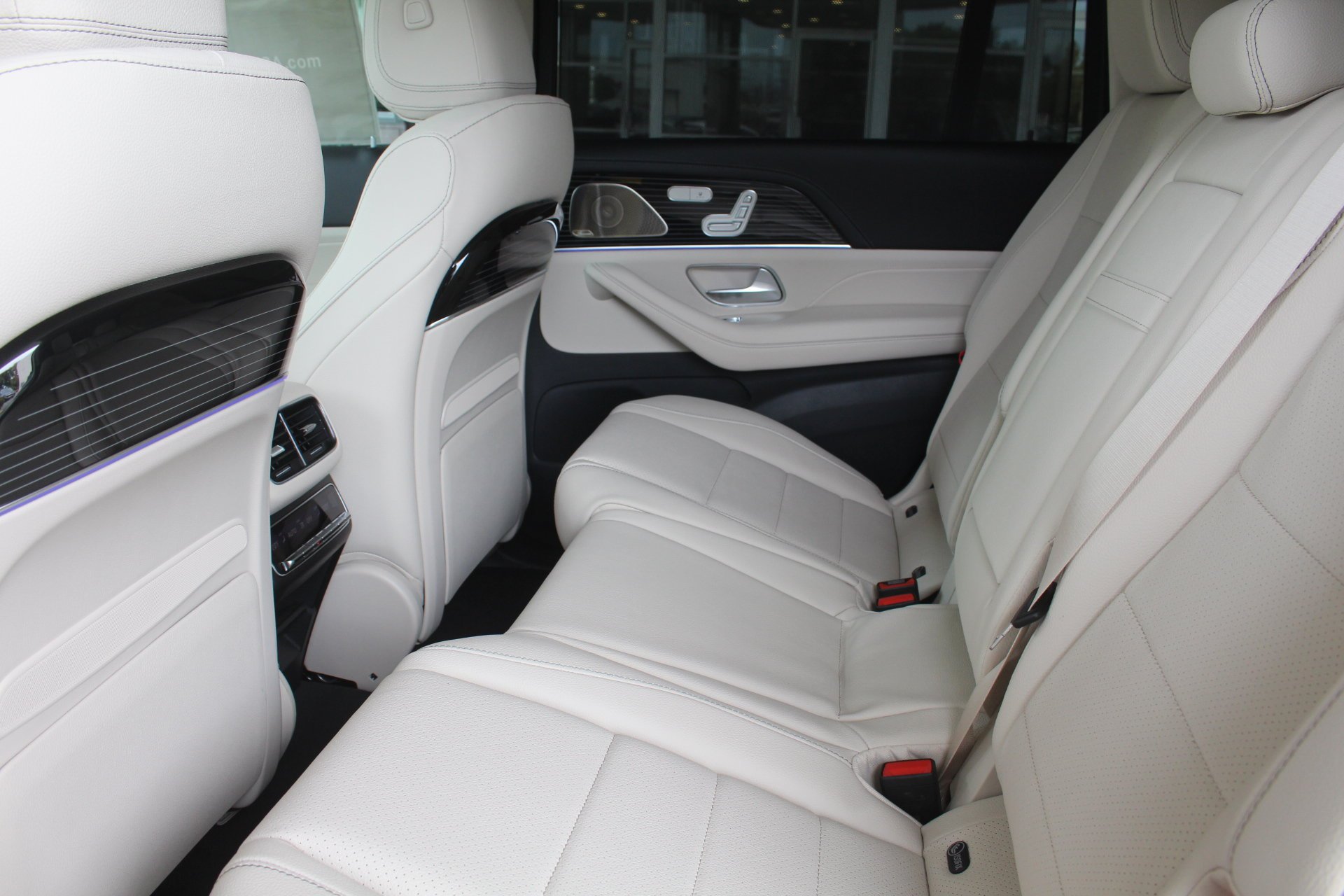 2026 Mercedes-Benz GLS Base - Photo 17