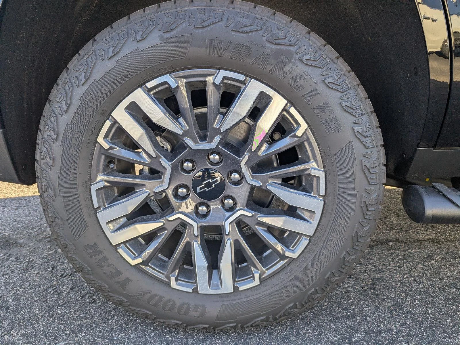 2026 Chevrolet Tahoe Z71 - Photo 35