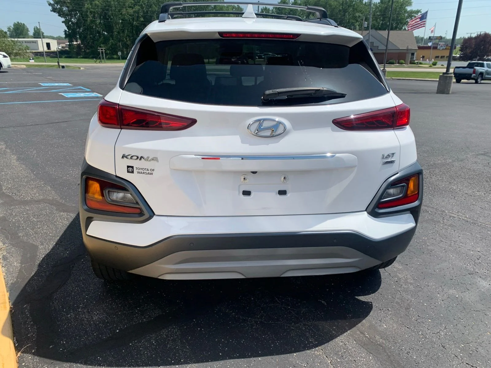Used 2021 White Hyundai Ultimate image 6