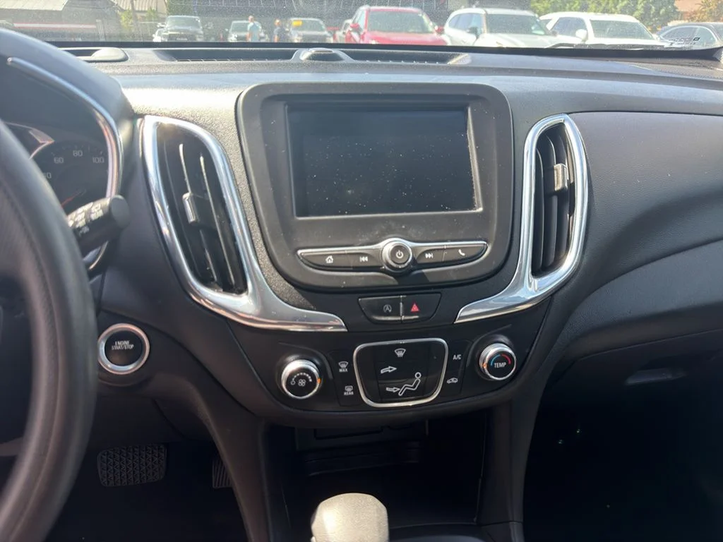 Used 2023 Summit White Chevrolet LT image 15
