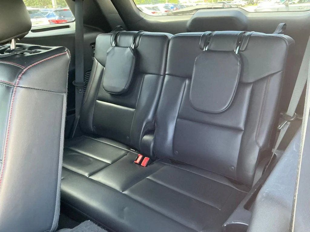 Used 2025 Gray Ford ST-Line image 29