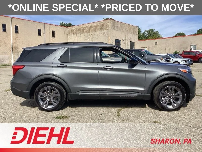 Used 2022 Gray Ford XLT image 8