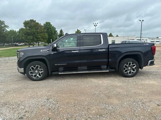 Certified Used 2023 Titanium Rush Metallic GMC SLT image 7