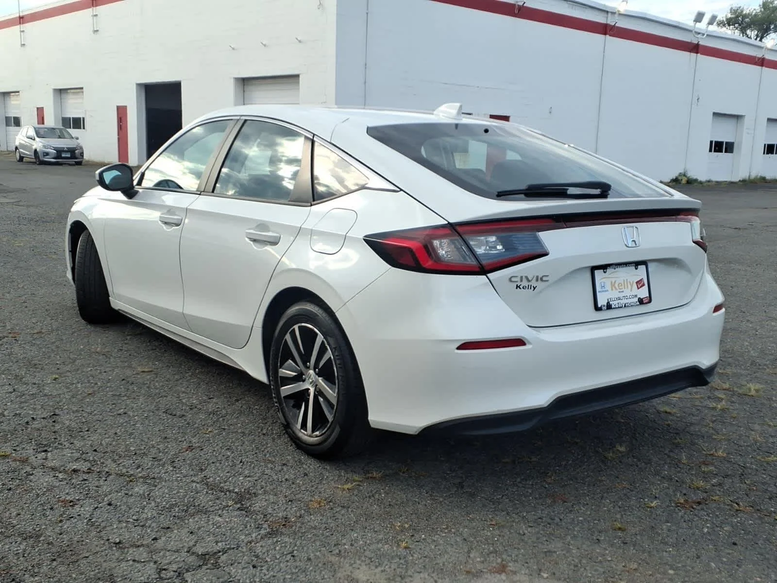 2024 Honda Civic Hatchback LX - Photo 7
