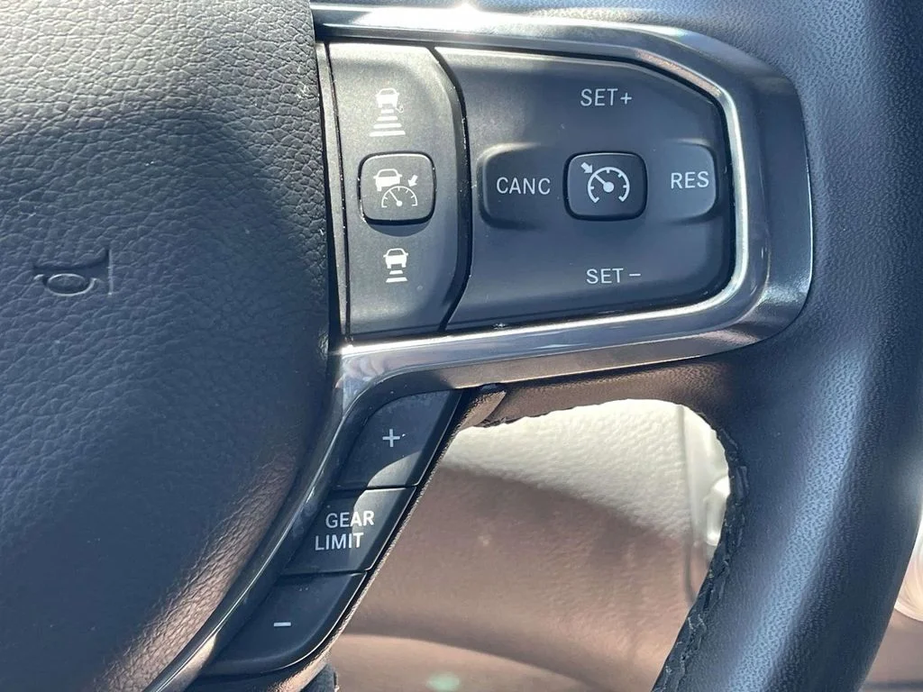 Used 2025 White Ram Laramie image 25
