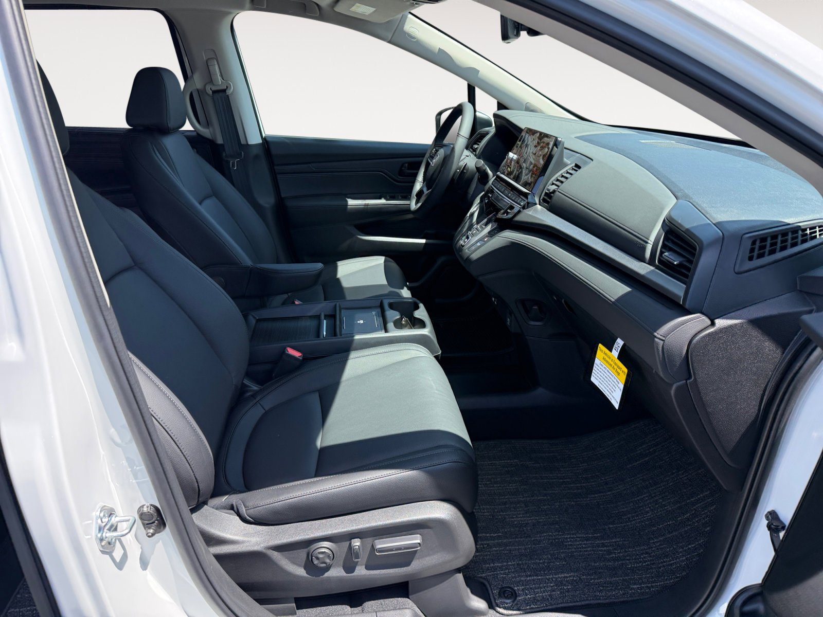 2026 Honda Odyssey EX-L - Photo 18