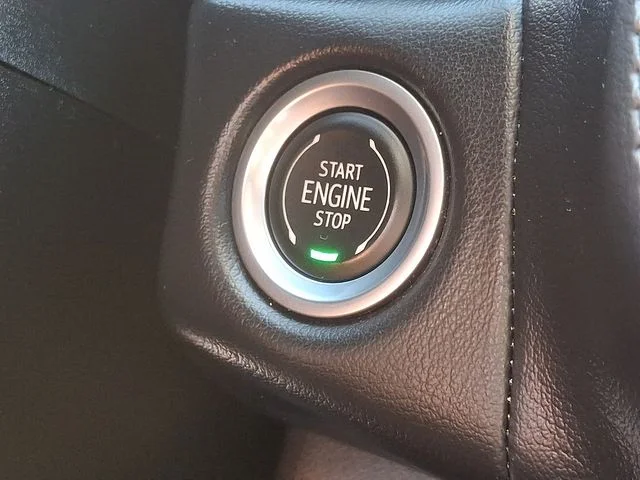 Used 2022 Blue Chevrolet LT image 25