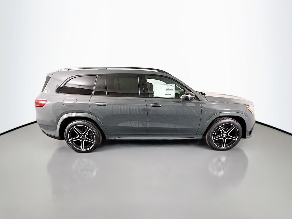 New 2026 MANUFAKTUR Silicon Grey Mercedes-Benz GLS 450 image 44