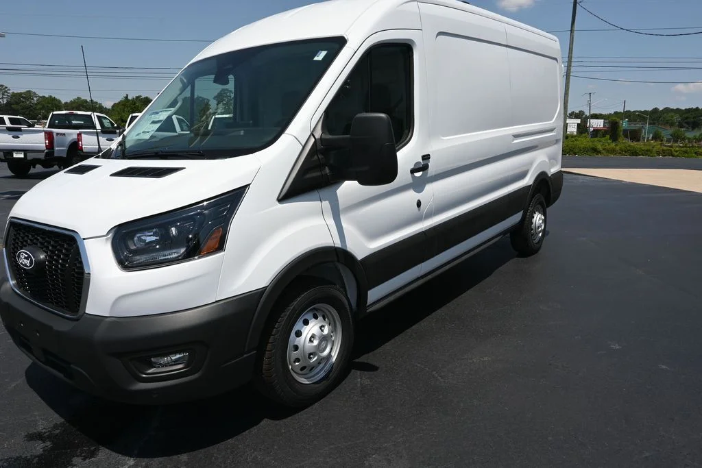 New 2026 Oxford White Ford Cargo Van image 1