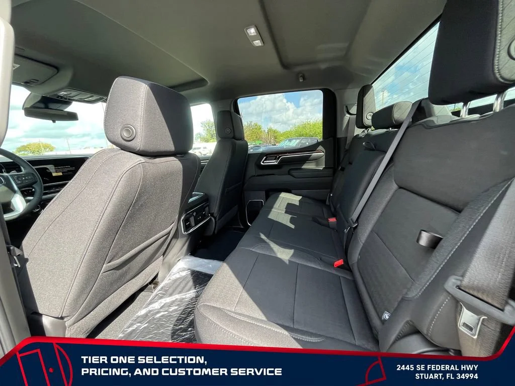 New 2026 Sterling Metallic GMC Elevation image 12