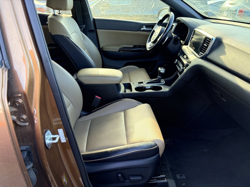 Used 2021 Burnished Copper Kia SX Turbo image 12