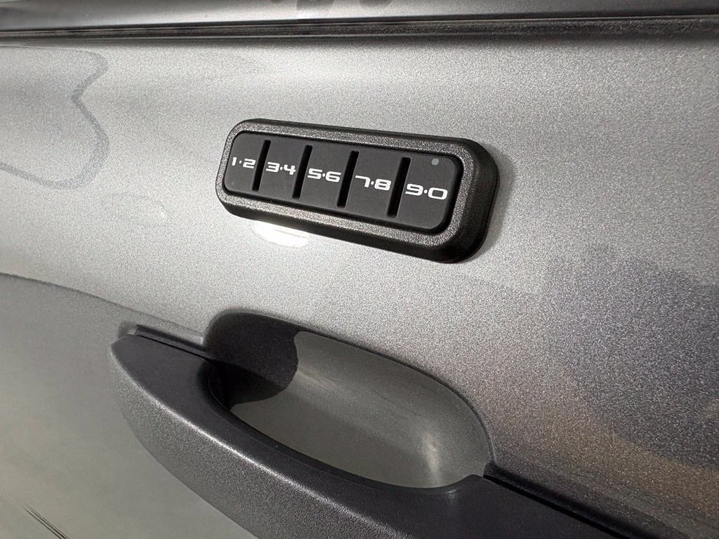 Used 2025 Gray Ford XLT image 19