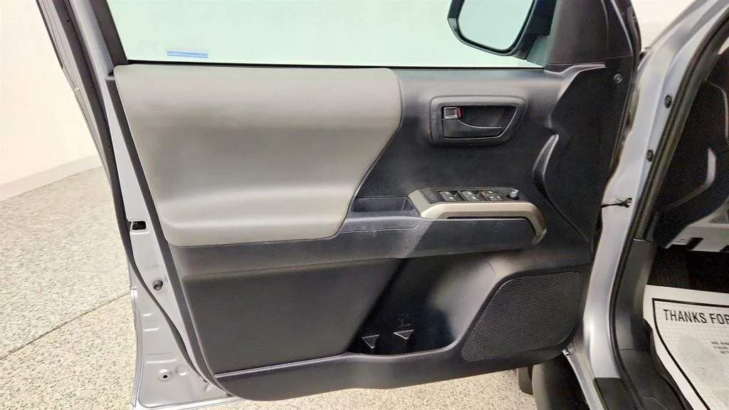 Used 2019 Silver Sky Metallic Toyota 4WD SR5 Double Cab 5