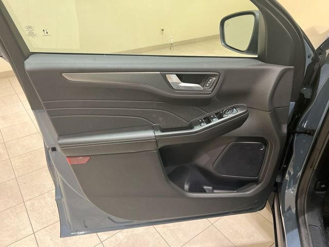 Used 2024 Blue Ford Base image 14