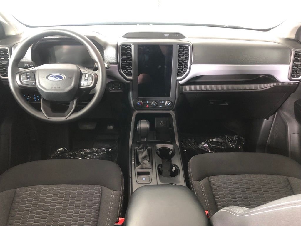 New 2025 Black Ford XL image 5