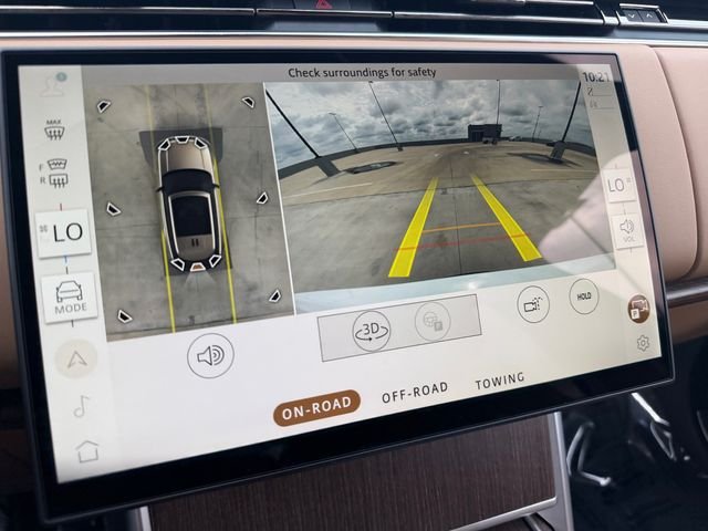 New 2026 Fuji White Land Rover SE image 21