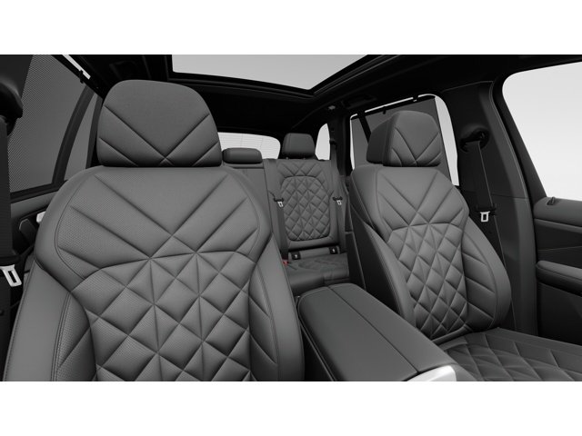 New 2026 Manhattan Green Metallic BMW sDrive40i image 11