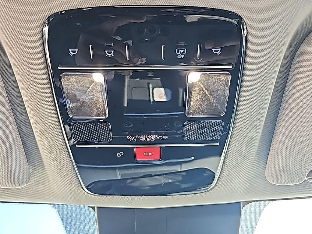 New 2026 Black Hyundai SEL image 23