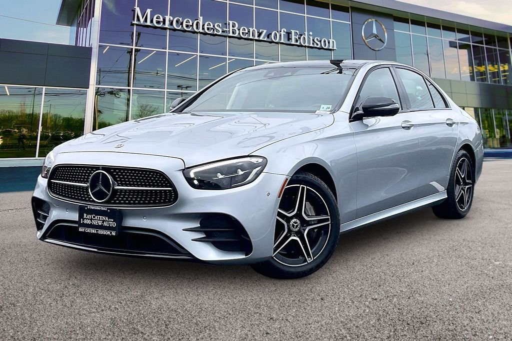 2022 Mercedes-Benz E-Class E450 - Photo 6