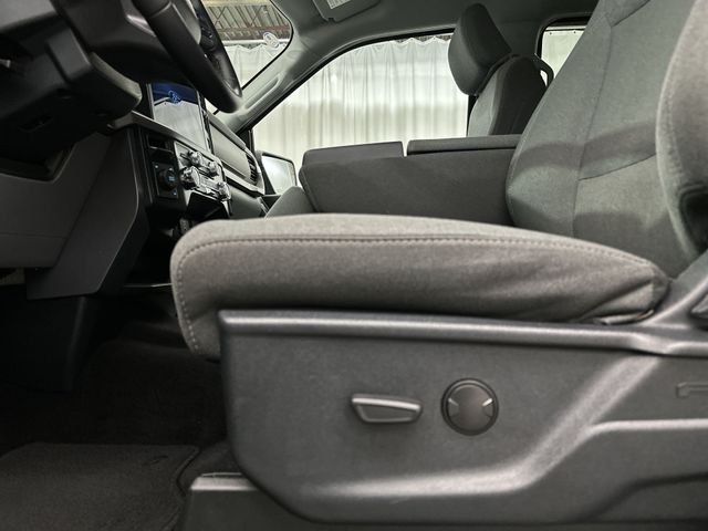 Used 2025 Black Ford XLT image 17
