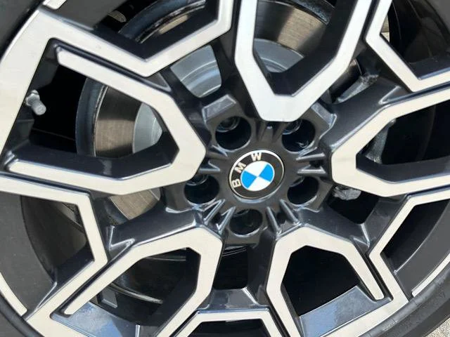 Certified Used 2025 Phytonic Blue Metallic BMW xDrive28i image 33