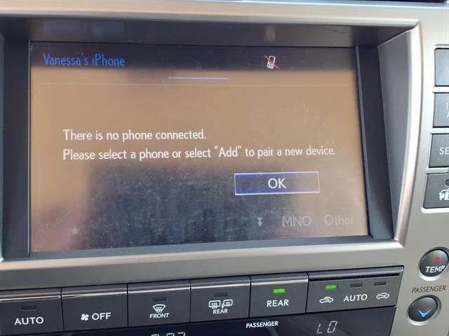 Used 2021 Starfire Pearl Lexus Luxury image 9