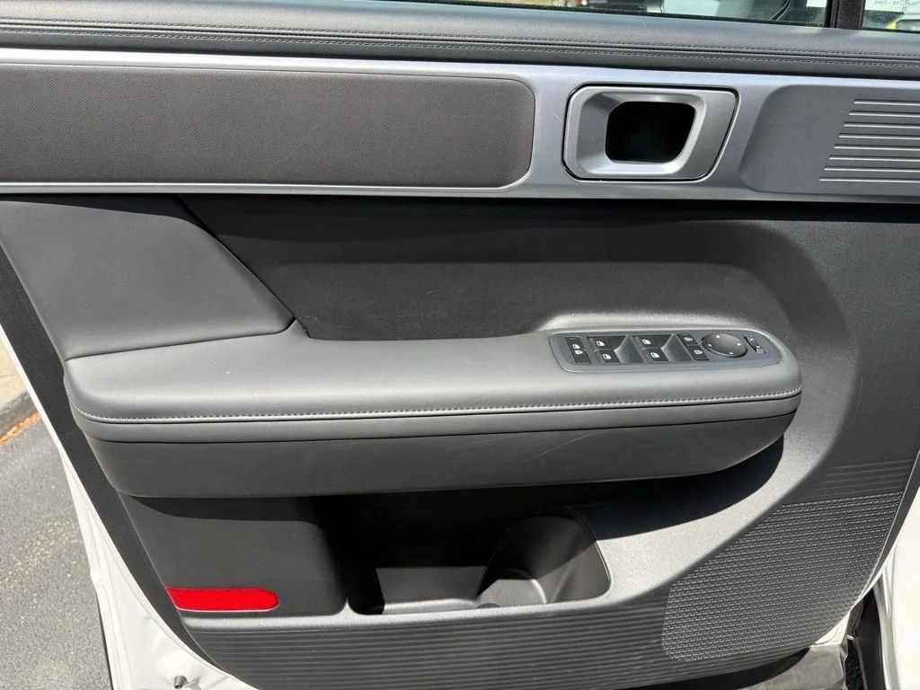 2026 Hyundai Santa Fe SEL - Photo 12